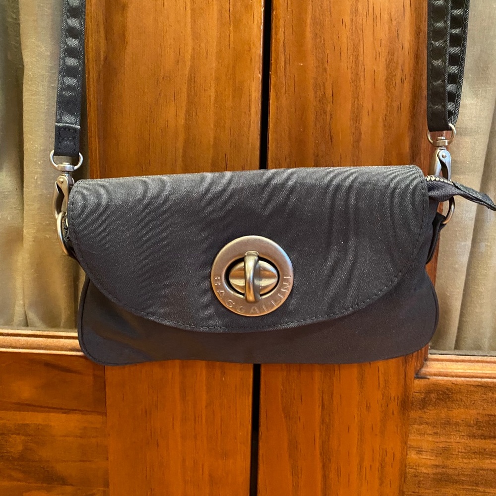 Baggallini Crossbody Purse